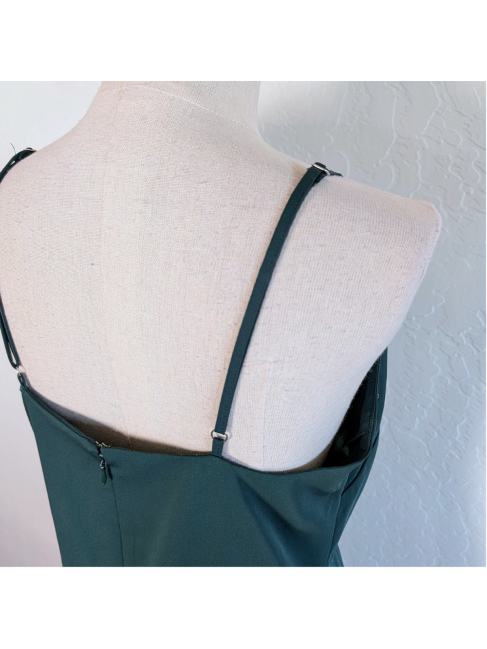 Gianni Bini Emerald Green Asymmetrical Ruffle Midi Dress Slip Strappy Size 8 - Picture 6 of 12
